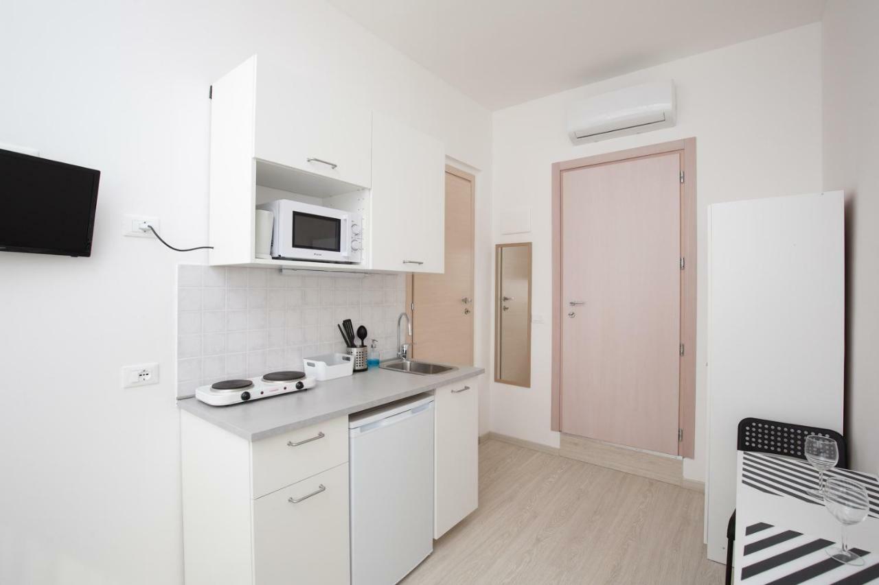 Rimini Youth Apartment Exterior foto
